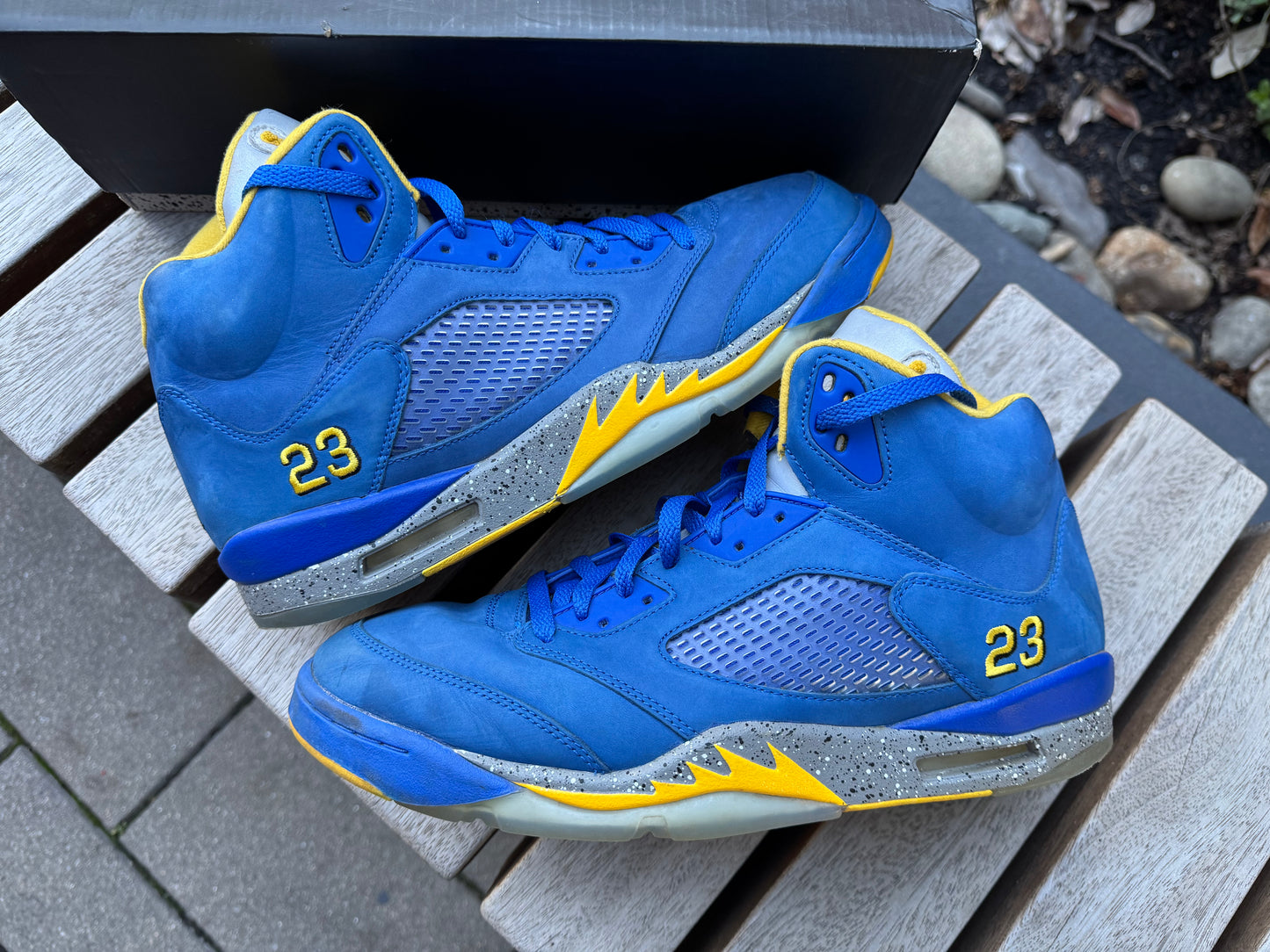 Jordan 5 Retro JSP Laney Varsity Royal *USED*