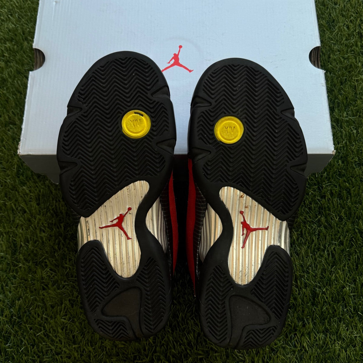 Jordan 14 Retro Ferrari (2025)