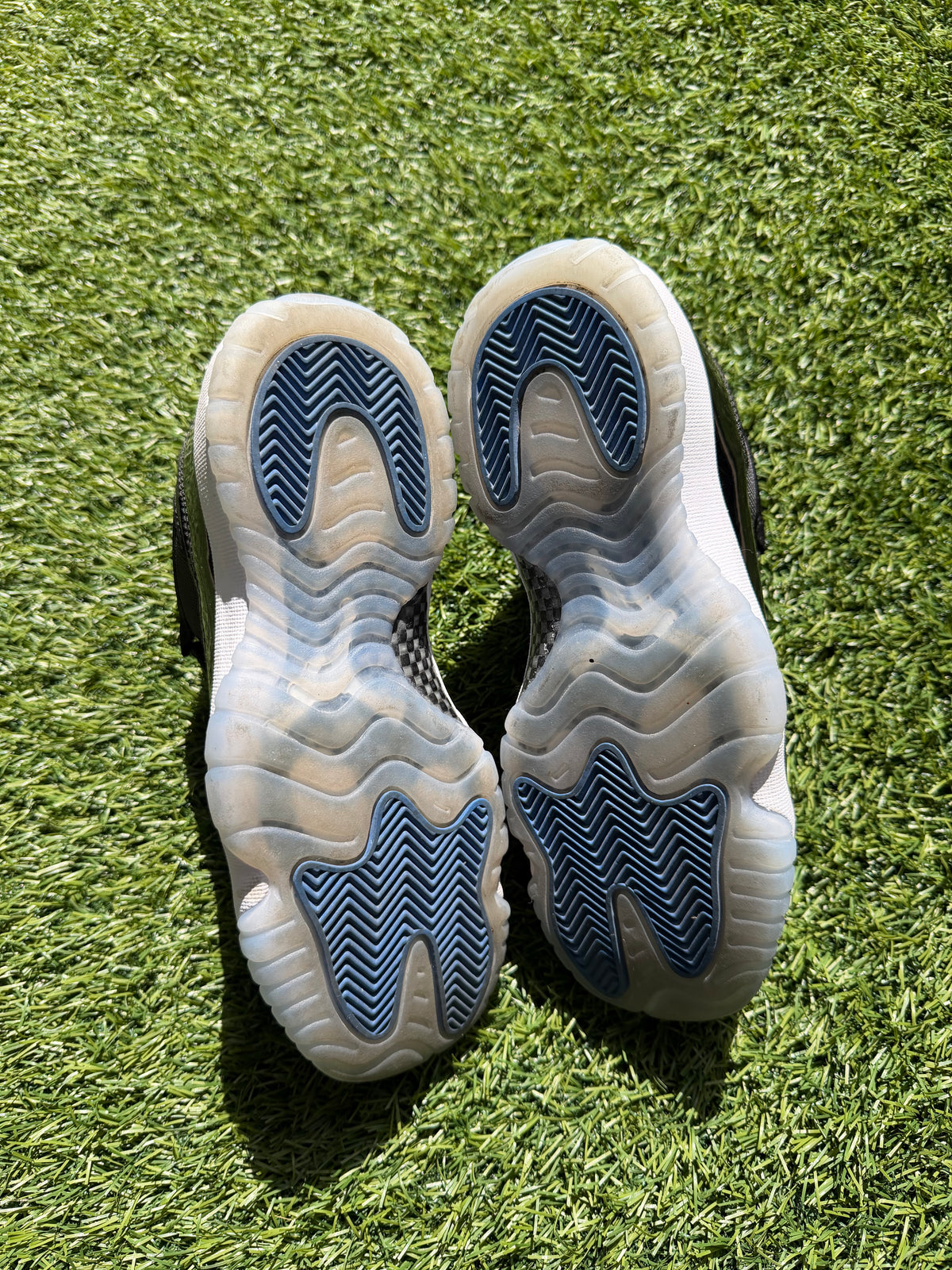 Jordan 11 Retro Low Space Jam (GS)