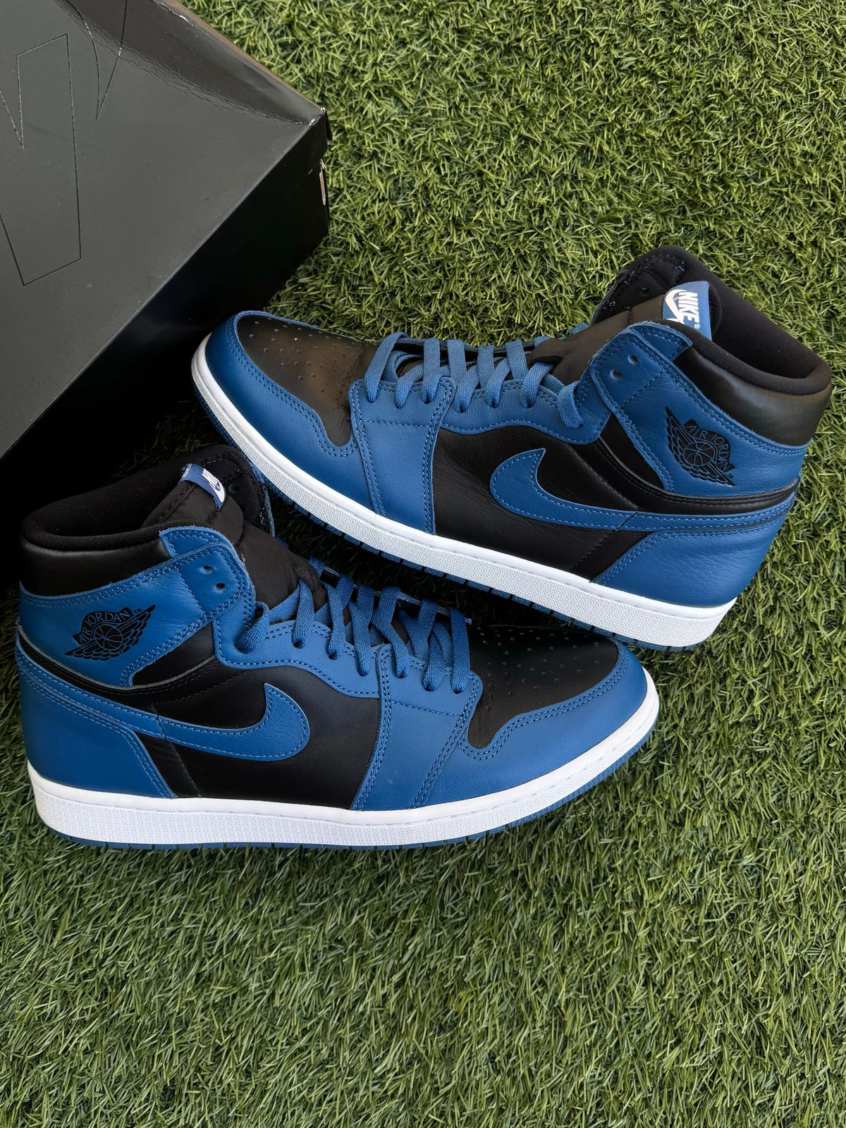 Jordan 1 Retro High OG Dark Marina Blue