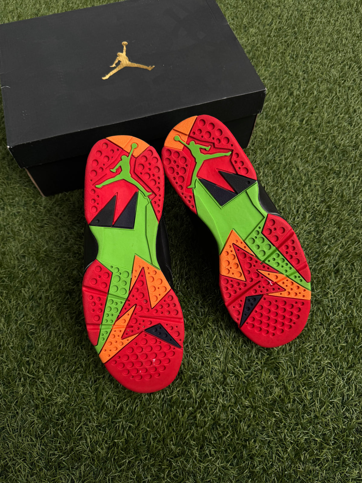 Jordan 7 Retro Marvin the Martian