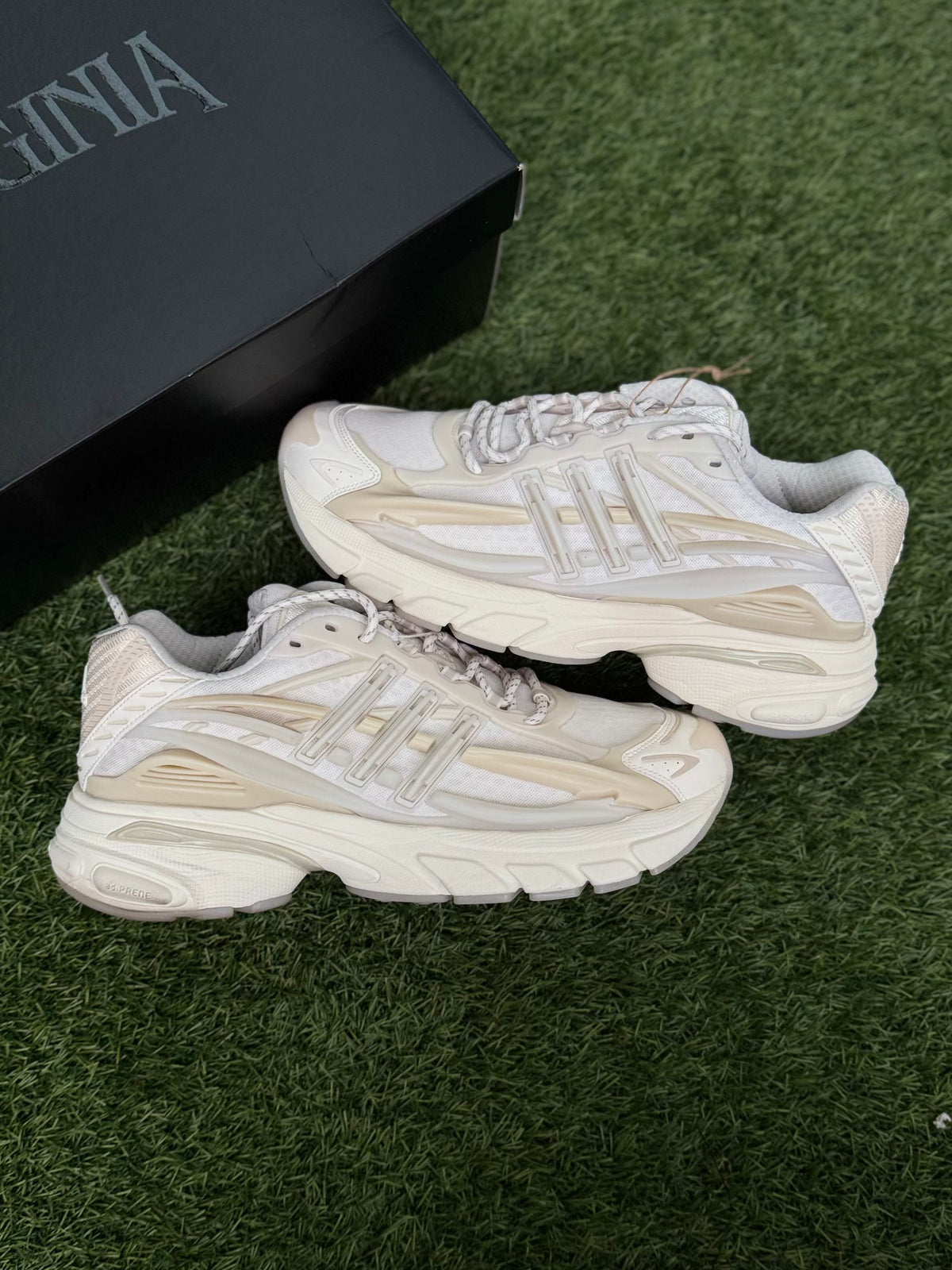 adidas Adistar Jellyfish Pharrell Williams White