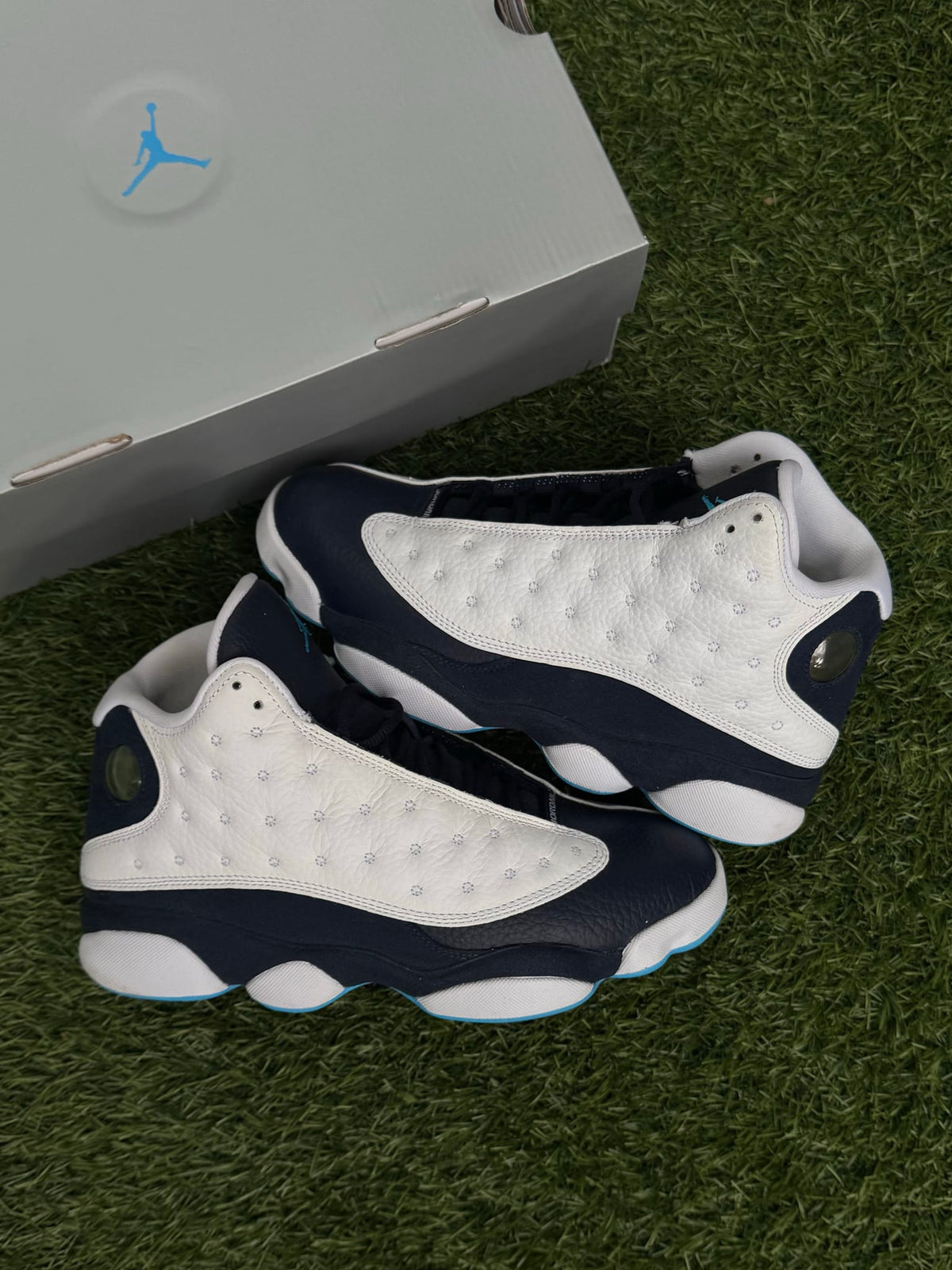 Jordan 13 Retro Obsidian Powder Blue White