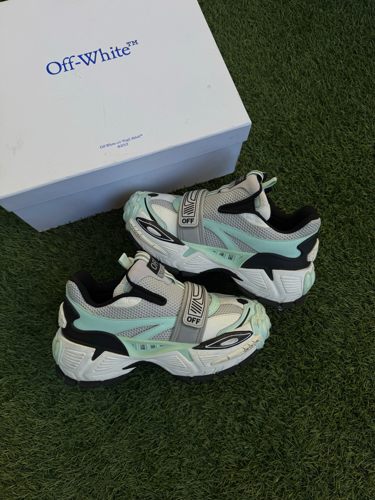 Off-White Glove Slip-On Sneaker