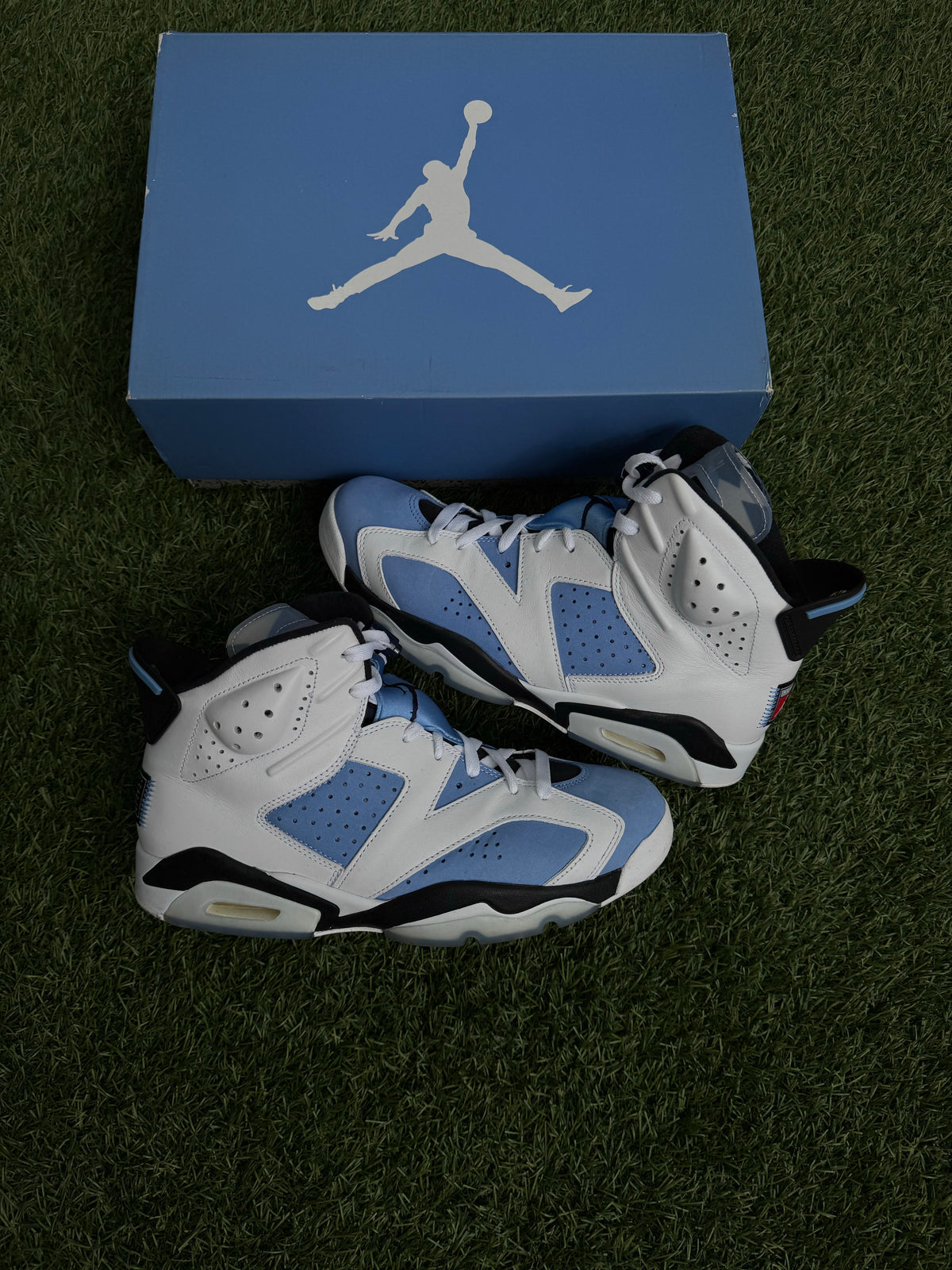 Jordan 6 Retro UNC White