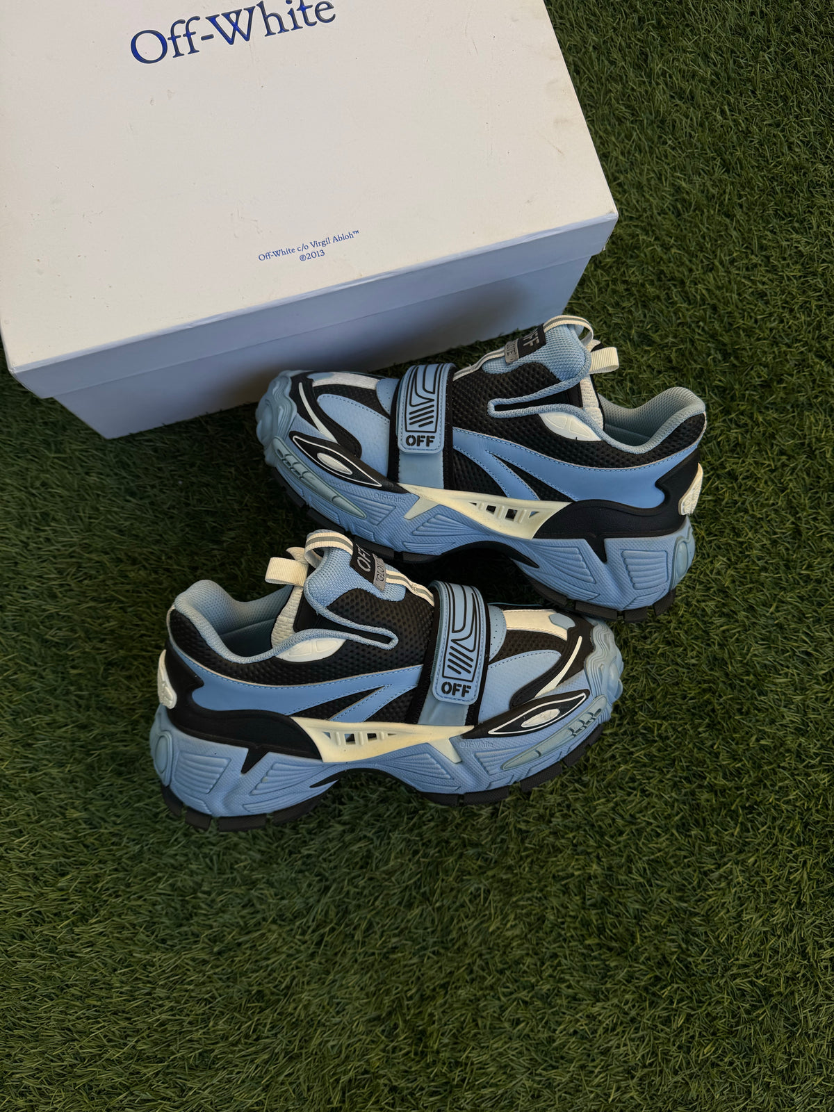 Off-White Glove Slip-On Sneaker