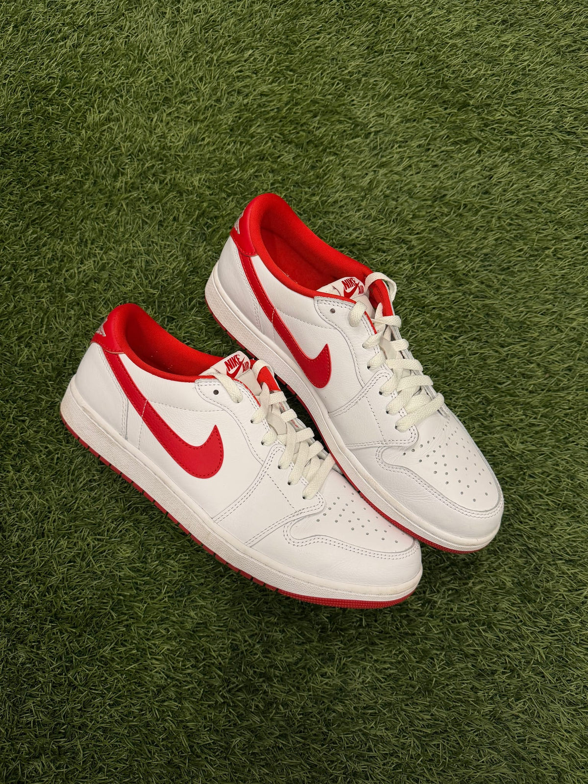 Jordan 1 Retro Low OG University Red