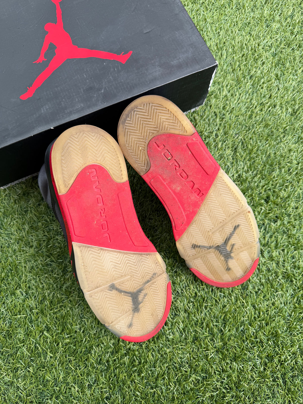 Jordan 5 Retro Satin Bred