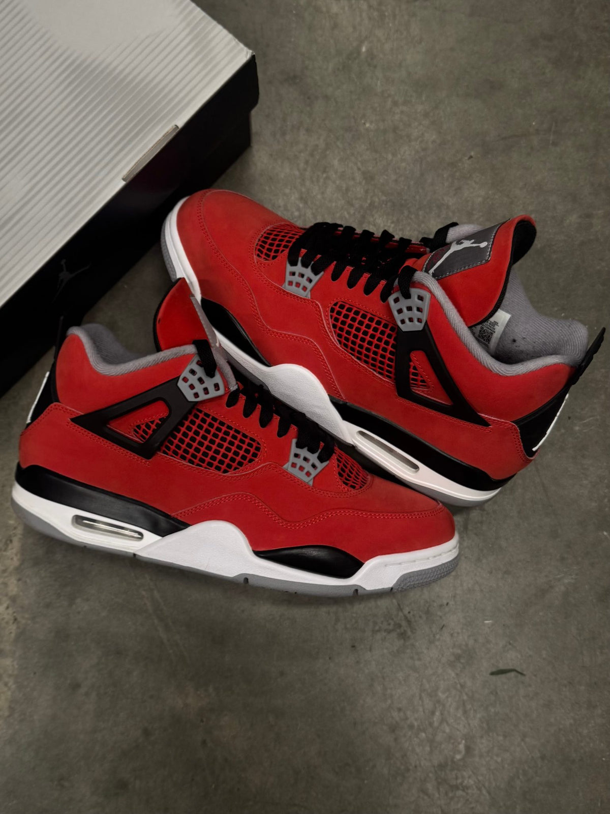 Jordan 4 Retro Toro Bravo (2026)