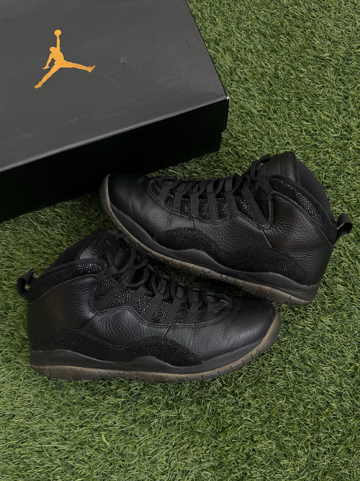 Jordan 10 Retro Drake OVO Black