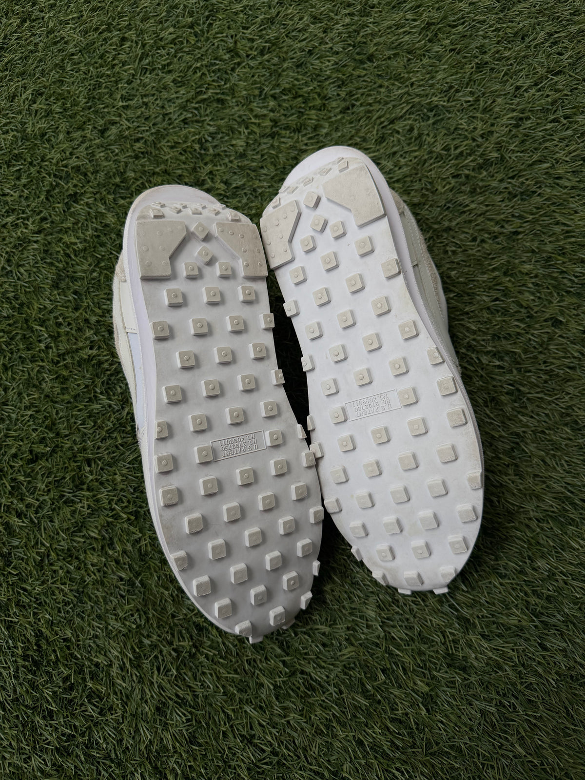 Nike LD Waffle sacai White Nylon