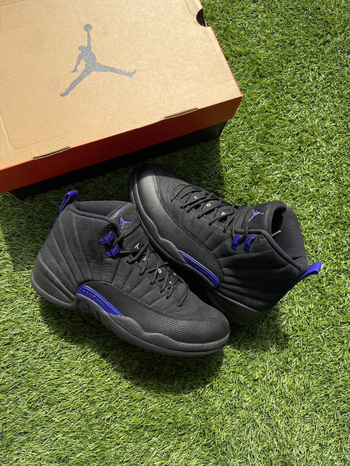 Jordan 12 Retro Black Dark Concord